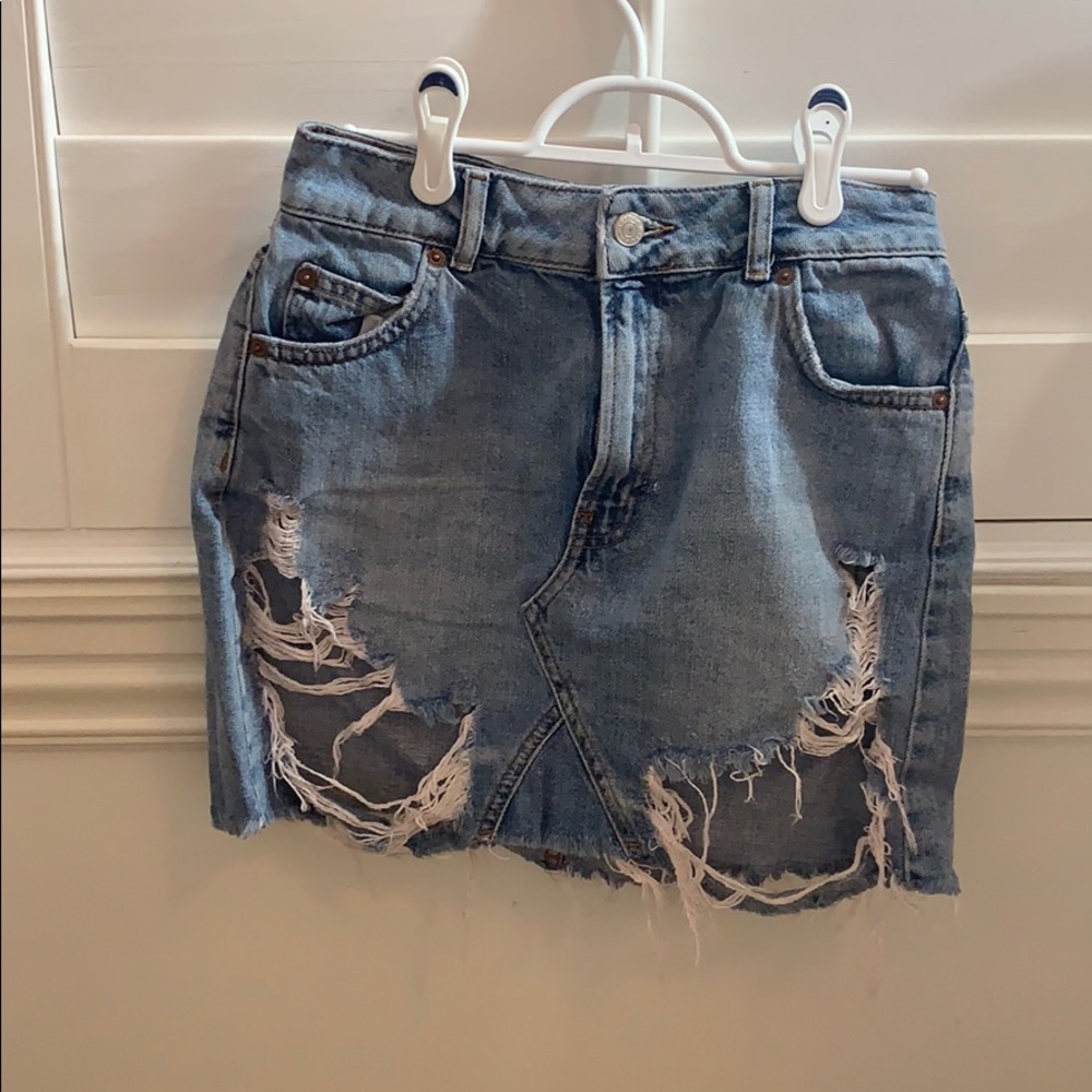 Top shop denim skirt